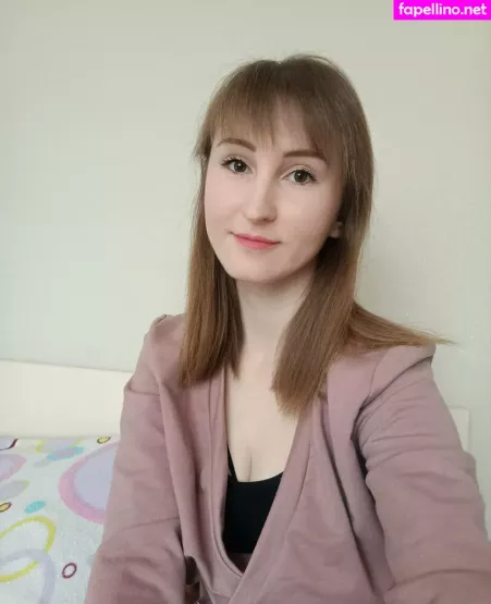 Emma Goldie OnlyFans Thumbnail #BiYMzYp5aB