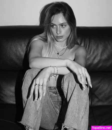 Emma Greenberg OnlyFans Thumbnail #FseAwSltsb