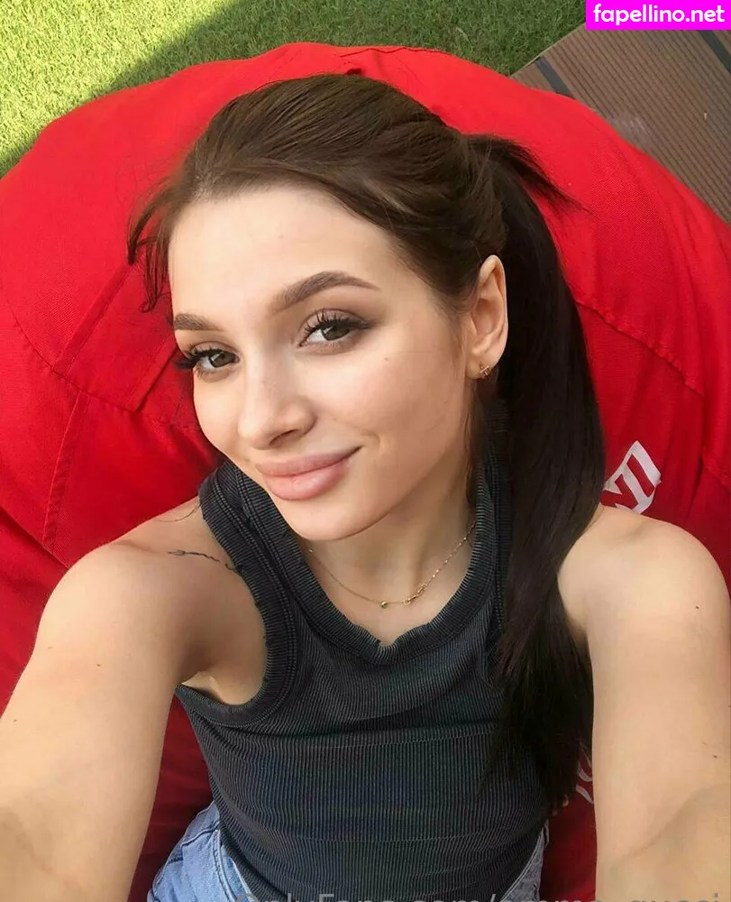 drahelmaniar, emma_gucci Nude Leaked OnlyFans Photo #ShXFkSqy7V
