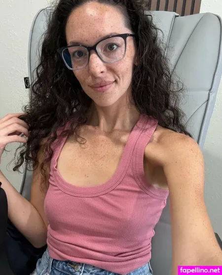 Emma Hall 1 OnlyFans Thumbnail #MPFwfbzWNW