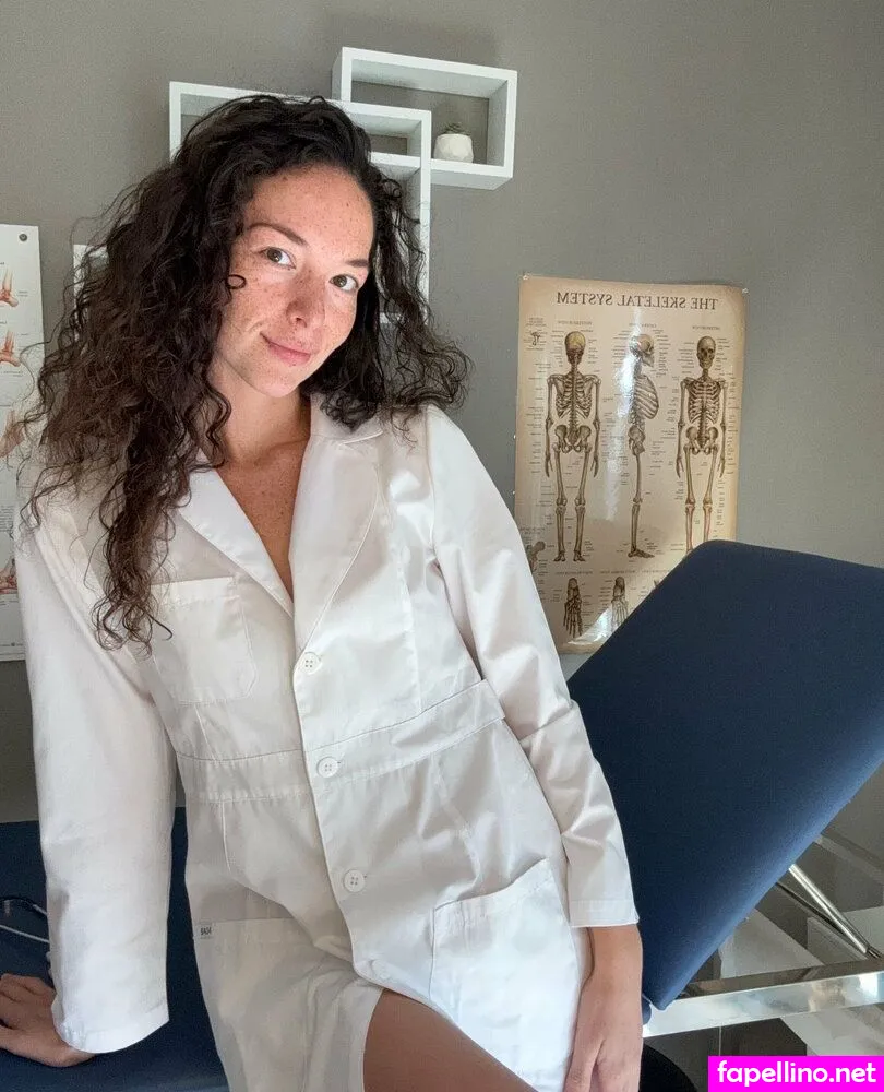 emma-hall, emmaahall5, emmahallyall, emmanovak Nude Leaked OnlyFans Photo #Sa9r8HiEyB