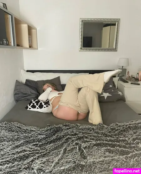 Emma Hall 1 OnlyFans Thumbnail #qYyviF4O2H