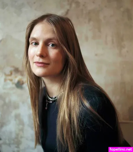 Emma Holten OnlyFans Thumbnail #zz9dCyv2er