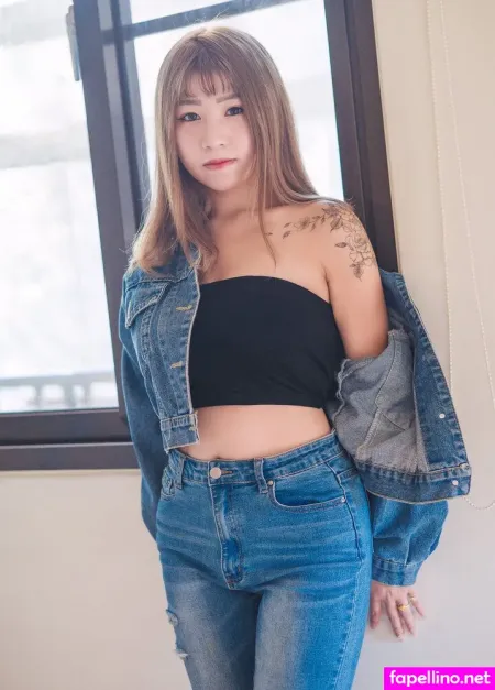 Emma Hsieh OnlyFans Thumbnail #BnjFtTZvRZ