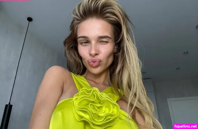 Emma Is Hot OnlyFans Thumbnail #5ViSYVckrx