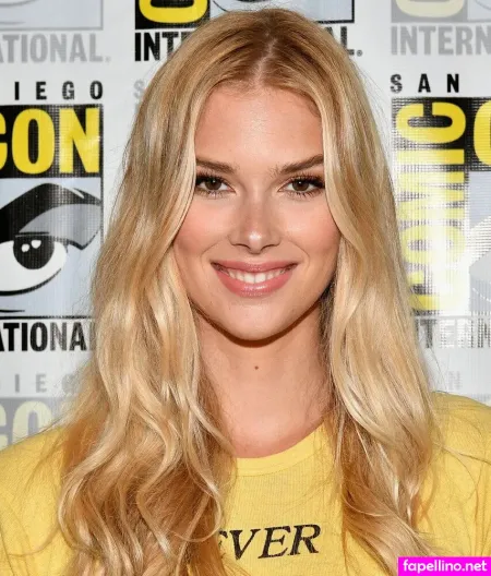 Emma Ishta OnlyFans Thumbnail #r6gKUk8ol3