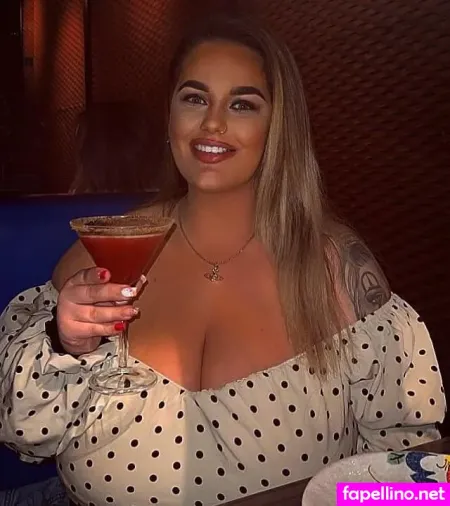 Emma J OnlyFans Thumbnail #9t5D7n5Qiy