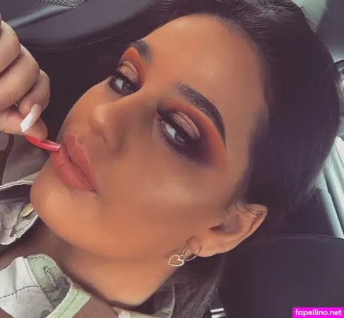 Emma J OnlyFans Thumbnail #IoTzfM8ua5