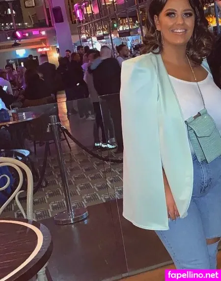 Emma J OnlyFans Thumbnail #KbdWA6VBPQ