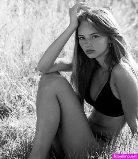 Emma Kaitalin OnlyFans Thumbnail #7Dwz2slO5W