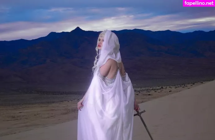 Emma Karla Peet OnlyFans Thumbnail #Lz4xT2NLTw