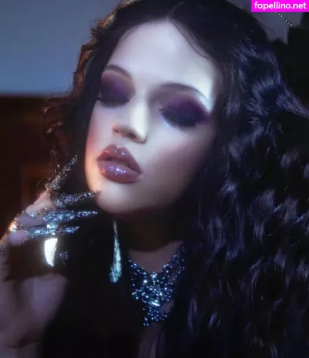 Emma Karla Peet OnlyFans Thumbnail #PX0XcrErog