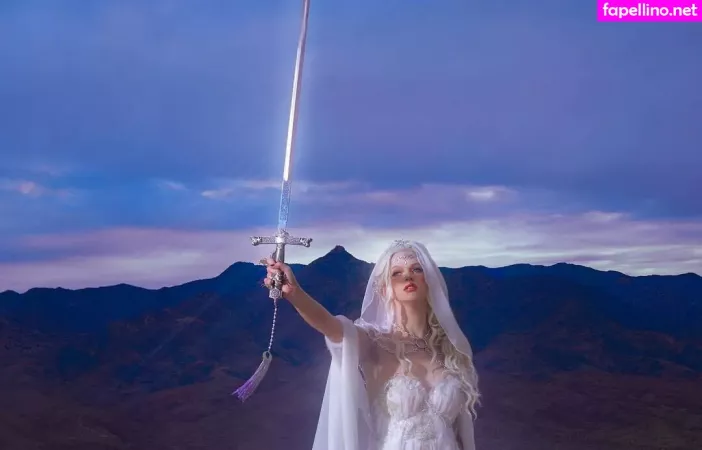 Emma Karla Peet OnlyFans Thumbnail #TusveqHtxP