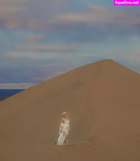 Emma Karla Peet OnlyFans Thumbnail #cB97g8gB5q