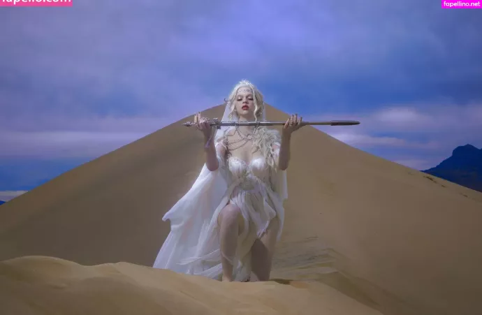 Emma Karla Peet OnlyFans Thumbnail #eTDsSxpHMW