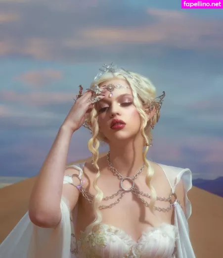 Emma Karla Peet OnlyFans Thumbnail #t852xXrQSv