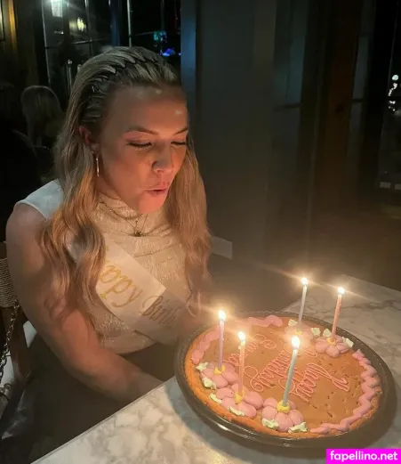 Emma Keefe OnlyFans Thumbnail #33OKUxJFa5