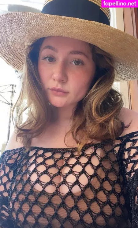 Emma Kenney OnlyFans Thumbnail #PPOMD4msew