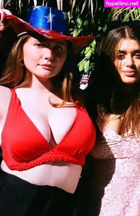 Emma Kenney OnlyFans Thumbnail #RxcctJ5y2Z