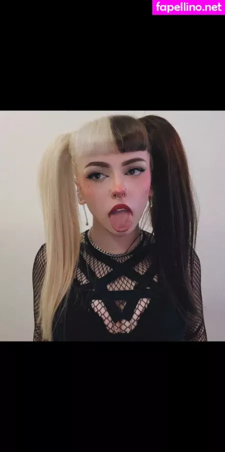 Emma Langevine OnlyFans Thumbnail #ERZrWqv1p7