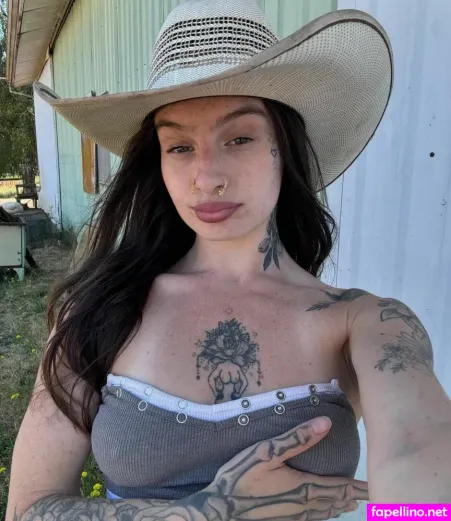 Emma Lee OnlyFans Thumbnail #KPWbopHWnG