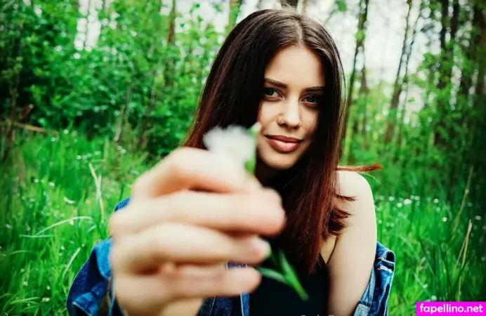 Emma Lemma Main Profile Photo