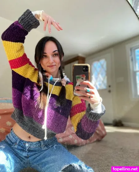 Emma Lilly OnlyFans Thumbnail #KrMNgCnV5T