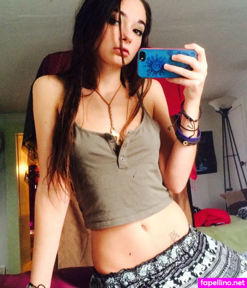 eminemaaa3, emmalilly, lilly_starr3 Nude Leaked OnlyFans Photo #dtCnFLto2r