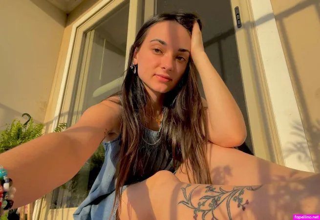 Emma Lilly OnlyFans Thumbnail #twyzu8dVRQ