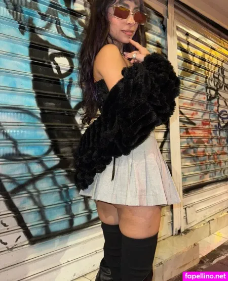 Emma Loco OnlyFans Thumbnail #IFrBTeE7id