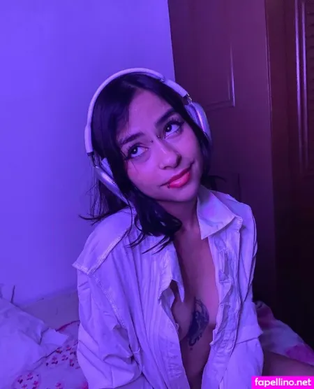 Emma Loco OnlyFans Thumbnail #LjJMp5NeHw