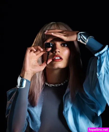 Emma Mackey OnlyFans Thumbnail #Vk75tFY5Ja