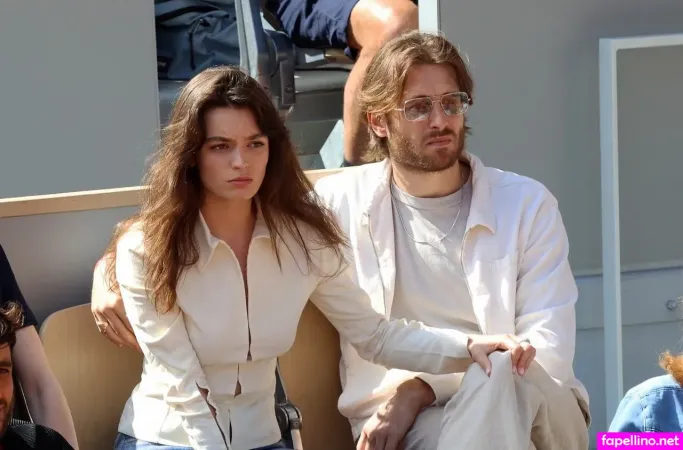 Emma Mackey OnlyFans Thumbnail #okjMjofiOn