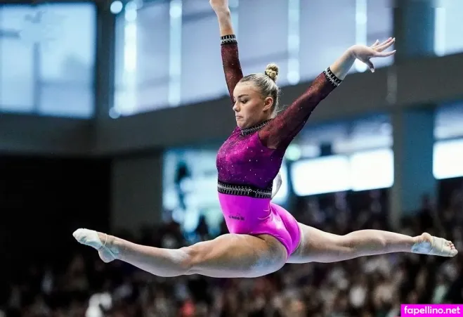 Emma Malewski OnlyFans Thumbnail #6aMqVjzEn4