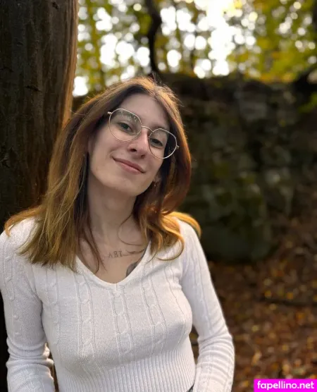 Emma Malina Main Profile Photo