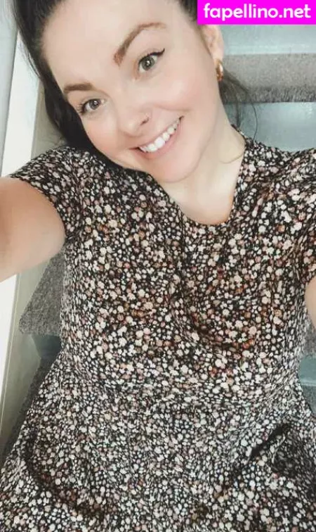 Emma Next Door OnlyFans Thumbnail #H4GipfX4gQ