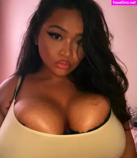 Emma Osgood OnlyFans Thumbnail #benKfjXxk2