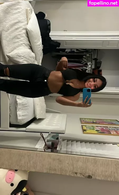 Emma Petisco OnlyFans Thumbnail #8xHpExNK9o