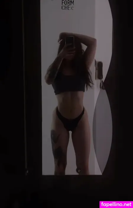 Emma Pisarcik OnlyFans Thumbnail #T2P5izWdFj