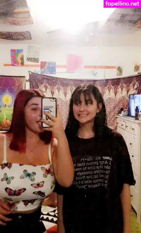 Emma R B OnlyFans Thumbnail #Czx19YczCj