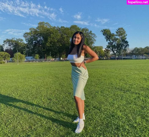 Emma Regala OnlyFans Thumbnail #X4oERelgjL