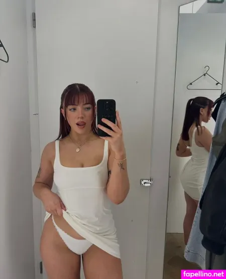 Emma Riott OnlyFans Thumbnail #OniOu2Tsvy