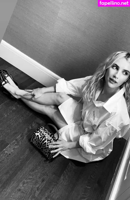 Emma Roberts OnlyFans Thumbnail #DzUWXlKar5