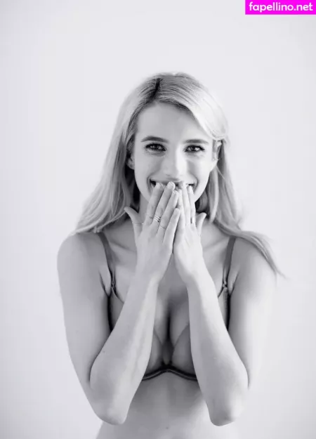 Emma Roberts OnlyFans Thumbnail #S1CGpIw8uE
