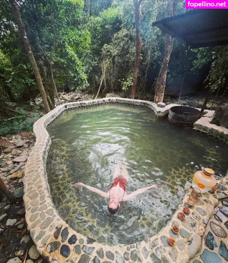 Emma Roberts OnlyFans Thumbnail #sa9azw9Hnz