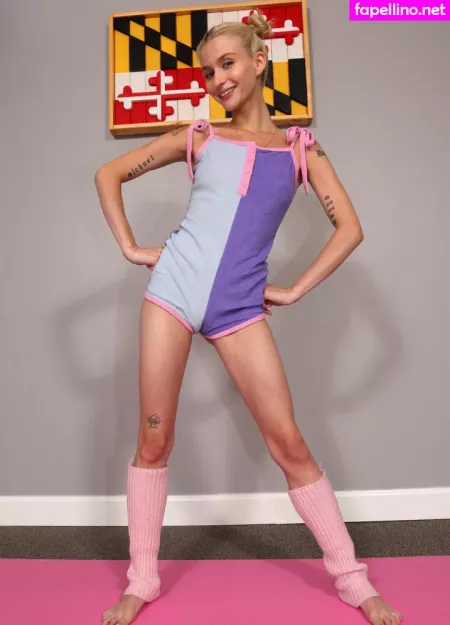 Emma Rosie OnlyFans Thumbnail #gkTsWjbznp