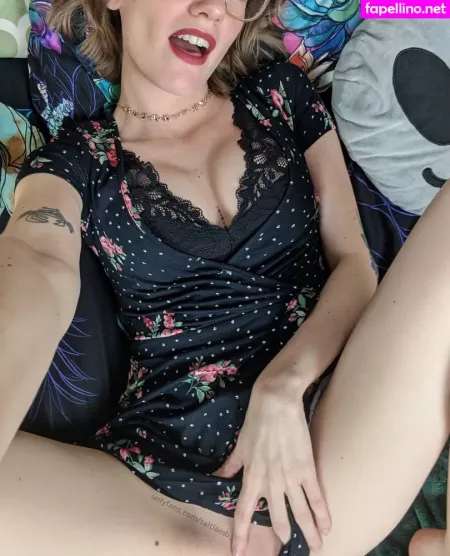 Emma Ruby OnlyFans Thumbnail #s9aqpu4glt