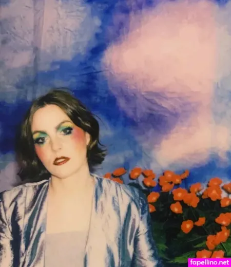 Emma Ruth Rundle OnlyFans Thumbnail #0U3xuVmvnZ