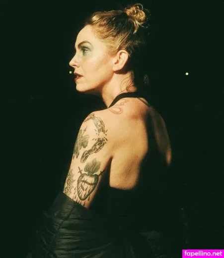 Emma Ruth Rundle OnlyFans Thumbnail #ILZgmzLYXx