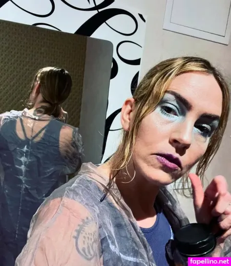 Emma Ruth Rundle OnlyFans Thumbnail #TjURUPzcTO